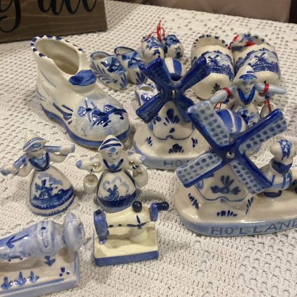 Delft Blue Collection! Windmills, Stein, Shoes, Sewing Machines, Steins, etc - Picture 7 of 13